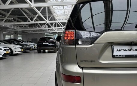 Mitsubishi Outlander III рестайлинг 3, 2008 год, 920 000 рублей, 4 фотография