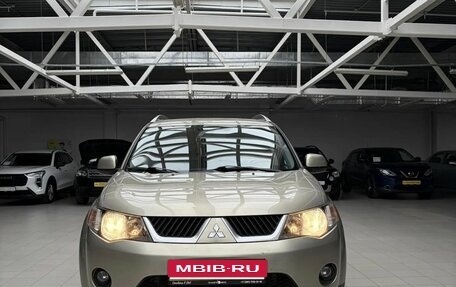 Mitsubishi Outlander III рестайлинг 3, 2008 год, 920 000 рублей, 8 фотография