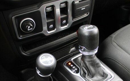 Jeep Wrangler, 2018 год, 4 200 000 рублей, 15 фотография