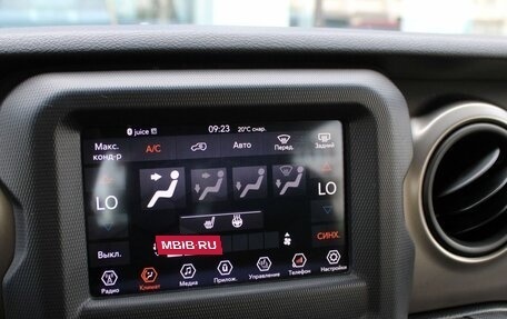 Jeep Wrangler, 2018 год, 4 200 000 рублей, 17 фотография