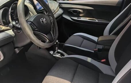 Toyota Yaris XP150 рестайлинг, 2021 год, 1 212 010 рублей, 7 фотография