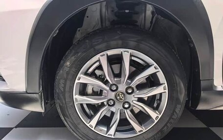 Toyota Yaris XP150 рестайлинг, 2021 год, 1 212 010 рублей, 16 фотография