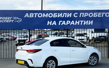 KIA Rio IV, 2018 год, 1 395 000 рублей, 9 фотография