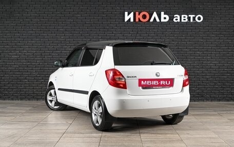 Skoda Fabia II, 2013 год, 865 000 рублей, 6 фотография
