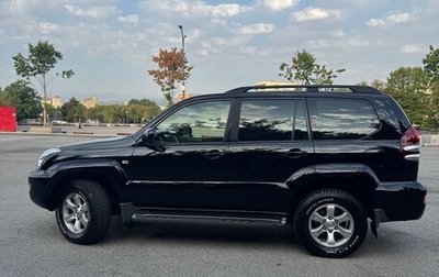 Toyota Land Cruiser Prado 120 рестайлинг, 2007 год, 2 500 000 рублей, 1 фотография