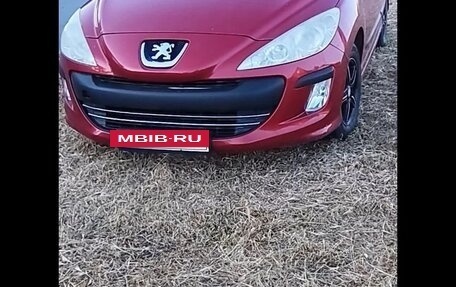 Peugeot 308 II, 2010 год, 650 000 рублей, 2 фотография