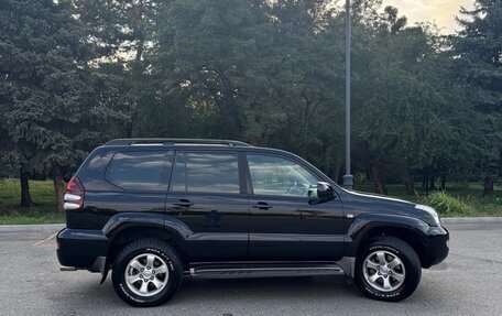 Toyota Land Cruiser Prado 120 рестайлинг, 2007 год, 2 500 000 рублей, 3 фотография