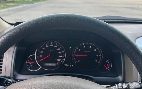 Toyota Land Cruiser Prado 120 рестайлинг, 2007 год, 2 500 000 рублей, 18 фотография