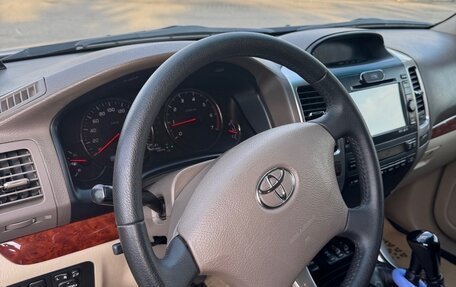 Toyota Land Cruiser Prado 120 рестайлинг, 2007 год, 2 500 000 рублей, 20 фотография