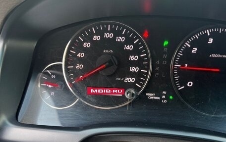 Toyota Land Cruiser Prado 120 рестайлинг, 2007 год, 2 500 000 рублей, 16 фотография