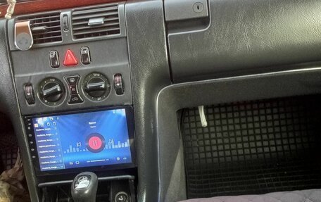 Mercedes-Benz E-Класс, 1997 год, 470 000 рублей, 21 фотография