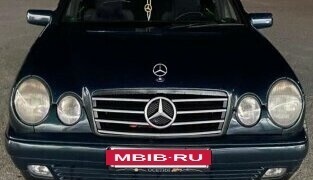 Mercedes-Benz E-Класс, 1997 год, 470 000 рублей, 8 фотография