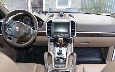 Porsche Cayenne III, 2012 год, 2 850 000 рублей, 11 фотография