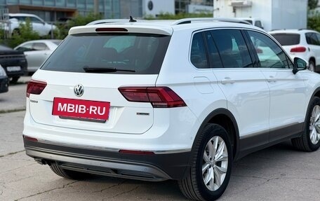 Volkswagen Tiguan II, 2018 год, 3 090 000 рублей, 3 фотография