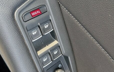 Volkswagen Tiguan II, 2018 год, 3 090 000 рублей, 16 фотография