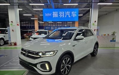 Volkswagen T-Roc I, 2023 год, 1 385 000 рублей, 1 фотография