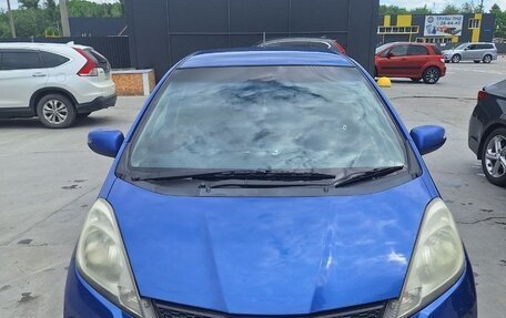 Honda Fit III, 2011 год, 700 000 рублей, 1 фотография