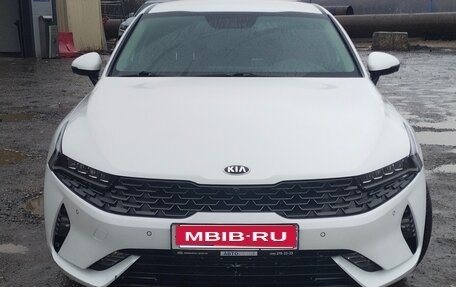 KIA K5, 2021 год, 1 650 000 рублей, 1 фотография