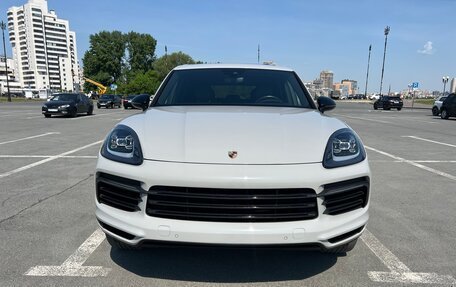 Porsche Cayenne III, 2020 год, 6 450 000 рублей, 2 фотография