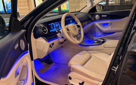 Mercedes-Benz E-Класс, 2018 год, 4 000 000 рублей, 7 фотография