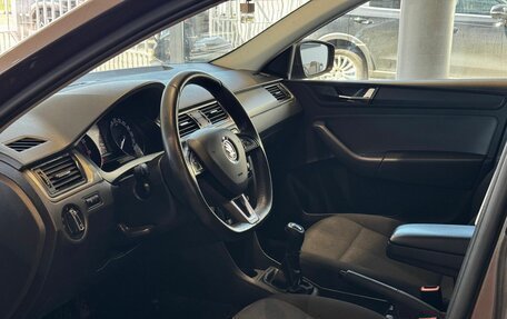 Skoda Rapid I, 2017 год, 1 340 000 рублей, 6 фотография