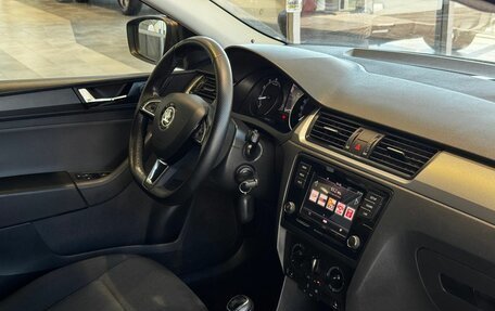 Skoda Rapid I, 2017 год, 1 340 000 рублей, 13 фотография