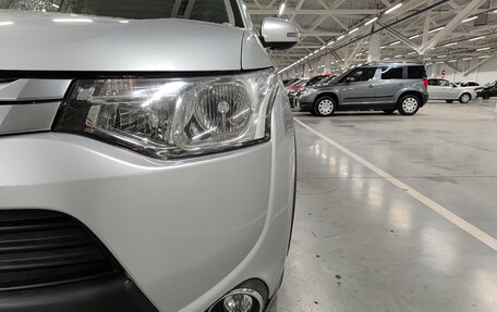 Mitsubishi Outlander III рестайлинг 3, 2014 год, 1 619 000 рублей, 17 фотография