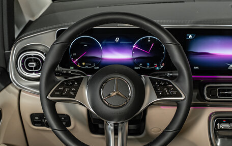 Mercedes-Benz V-Класс, 2026 год, 15 400 000 рублей, 13 фотография