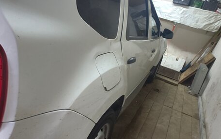 Renault Duster I рестайлинг, 2014 год, 333 333 рублей, 9 фотография