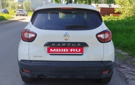 Renault Kaptur I рестайлинг, 2019 год, 1 200 000 рублей, 7 фотография