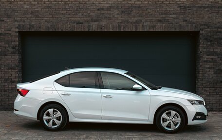 Skoda Octavia IV, 2021 год, 2 200 000 рублей, 11 фотография