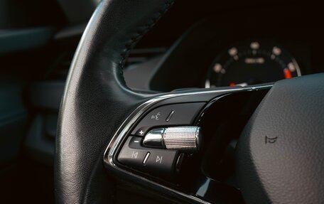 Skoda Octavia IV, 2021 год, 2 200 000 рублей, 16 фотография