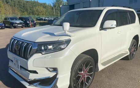 Toyota Land Cruiser Prado 150 рестайлинг 2, 2019 год, 4 700 000 рублей, 16 фотография