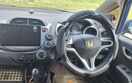 Honda Fit III, 2011 год, 700 000 рублей, 12 фотография