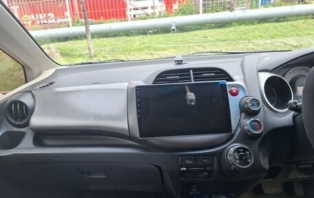 Honda Fit III, 2011 год, 700 000 рублей, 13 фотография