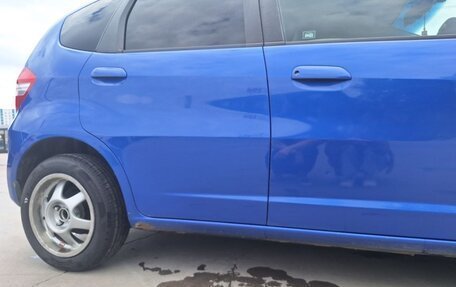 Honda Fit III, 2011 год, 700 000 рублей, 16 фотография