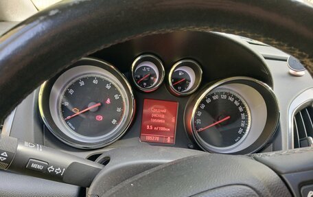 Opel Astra J, 2010 год, 710 000 рублей, 9 фотография