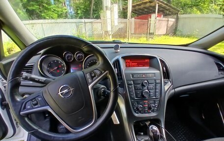 Opel Astra J, 2010 год, 710 000 рублей, 7 фотография