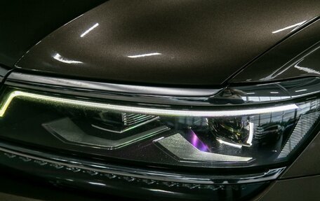 Volkswagen Tiguan II, 2018 год, 2 490 000 рублей, 9 фотография
