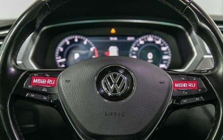 Volkswagen Tiguan II, 2018 год, 2 490 000 рублей, 18 фотография