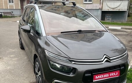 Citroen C4 Picasso II рестайлинг, 2017 год, 1 430 000 рублей, 1 фотография