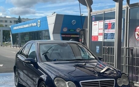 Mercedes-Benz C-Класс, 2001 год, 350 000 рублей, 2 фотография