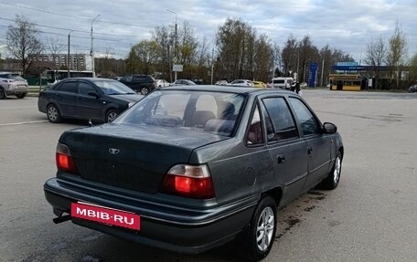 Daewoo Nexia I рестайлинг, 2004 год, 30 000 рублей, 3 фотография