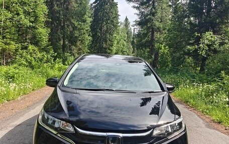 Honda Fit III, 2019 год, 1 250 000 рублей, 5 фотография
