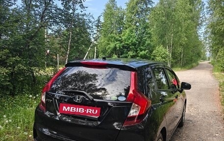 Honda Fit III, 2019 год, 1 250 000 рублей, 2 фотография