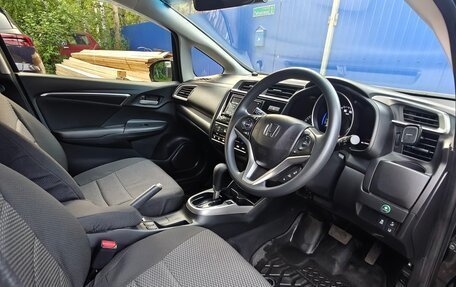 Honda Fit III, 2019 год, 1 250 000 рублей, 18 фотография