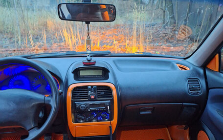 Mitsubishi Carisma I, 2003 год, 220 000 рублей, 17 фотография