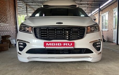 KIA Carnival III, 2019 год, 3 400 000 рублей, 4 фотография