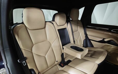 Porsche Cayenne III, 2018 год, 4 297 000 рублей, 17 фотография