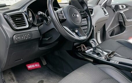 KIA cee'd III, 2018 год, 1 600 000 рублей, 15 фотография